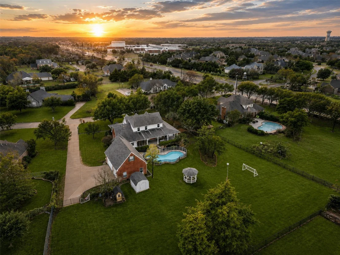 Photo of 405 Chippendale Drive