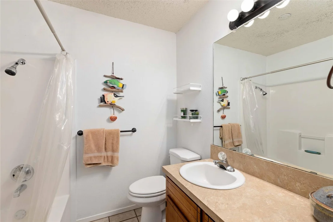 Photo of 205 longhorn dr