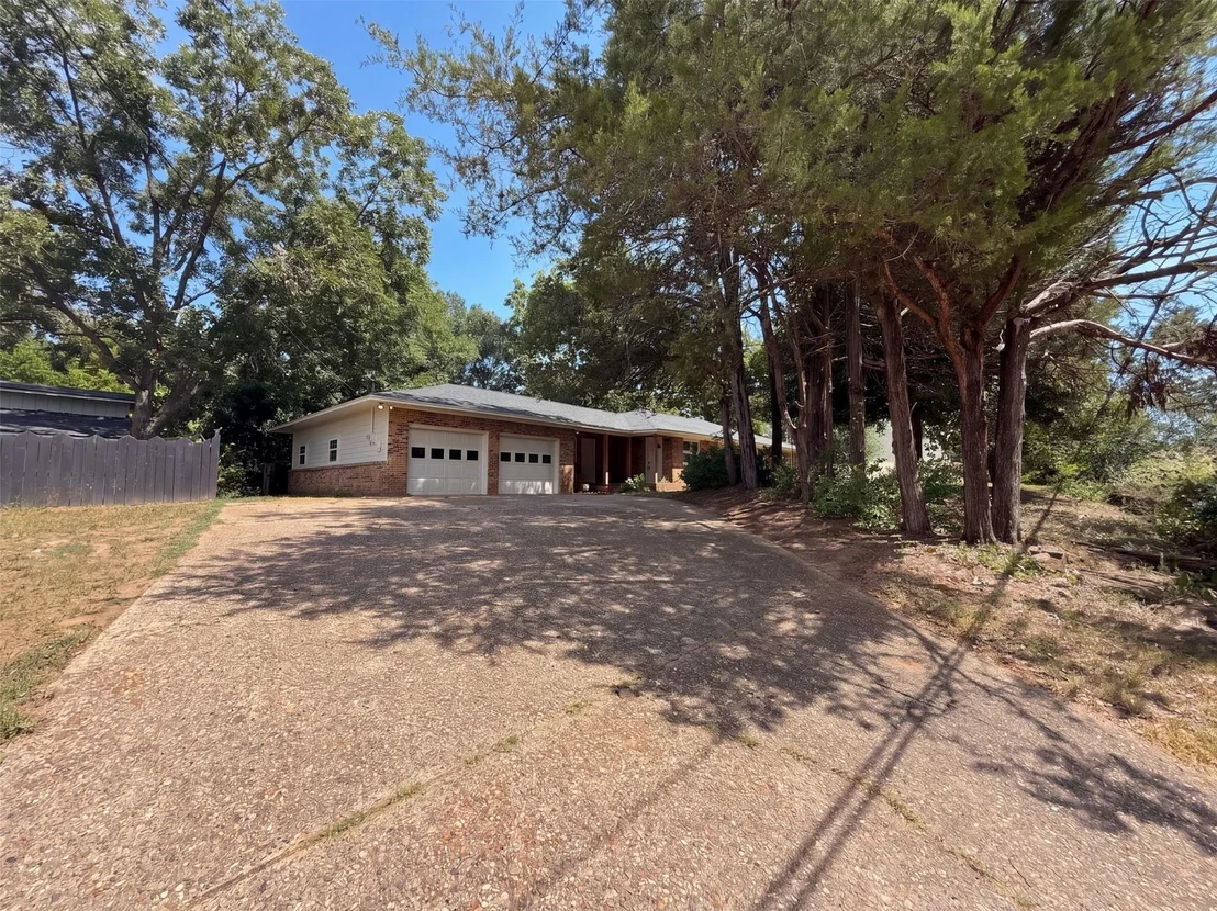 Photo of 11212 Stuart Street