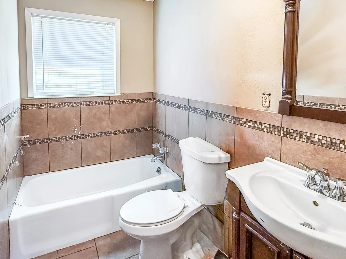 Photo of 8090 County Road 4528