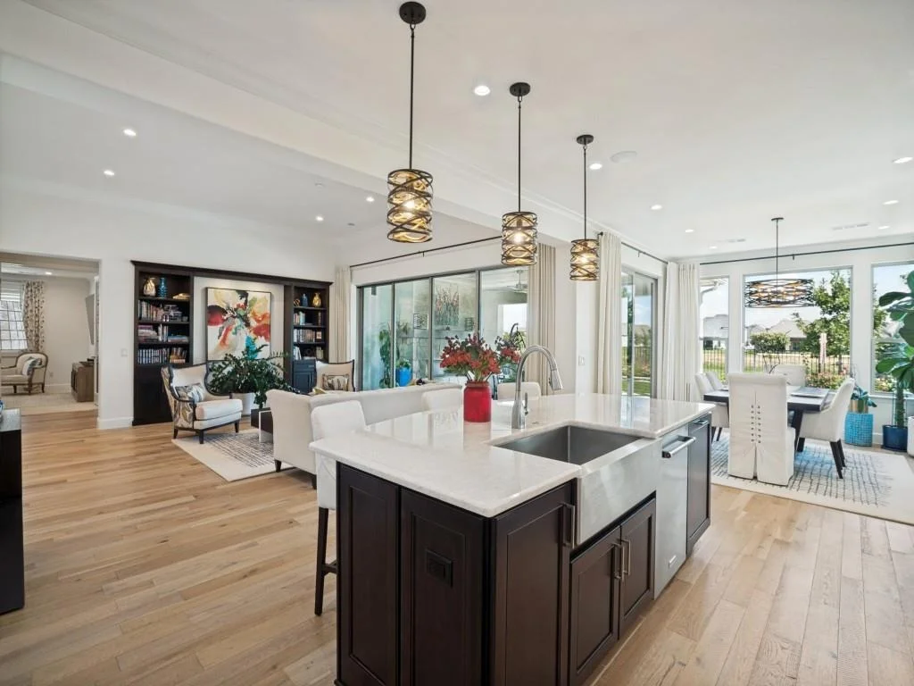 Photo of 8117 Cocobolo Drive
