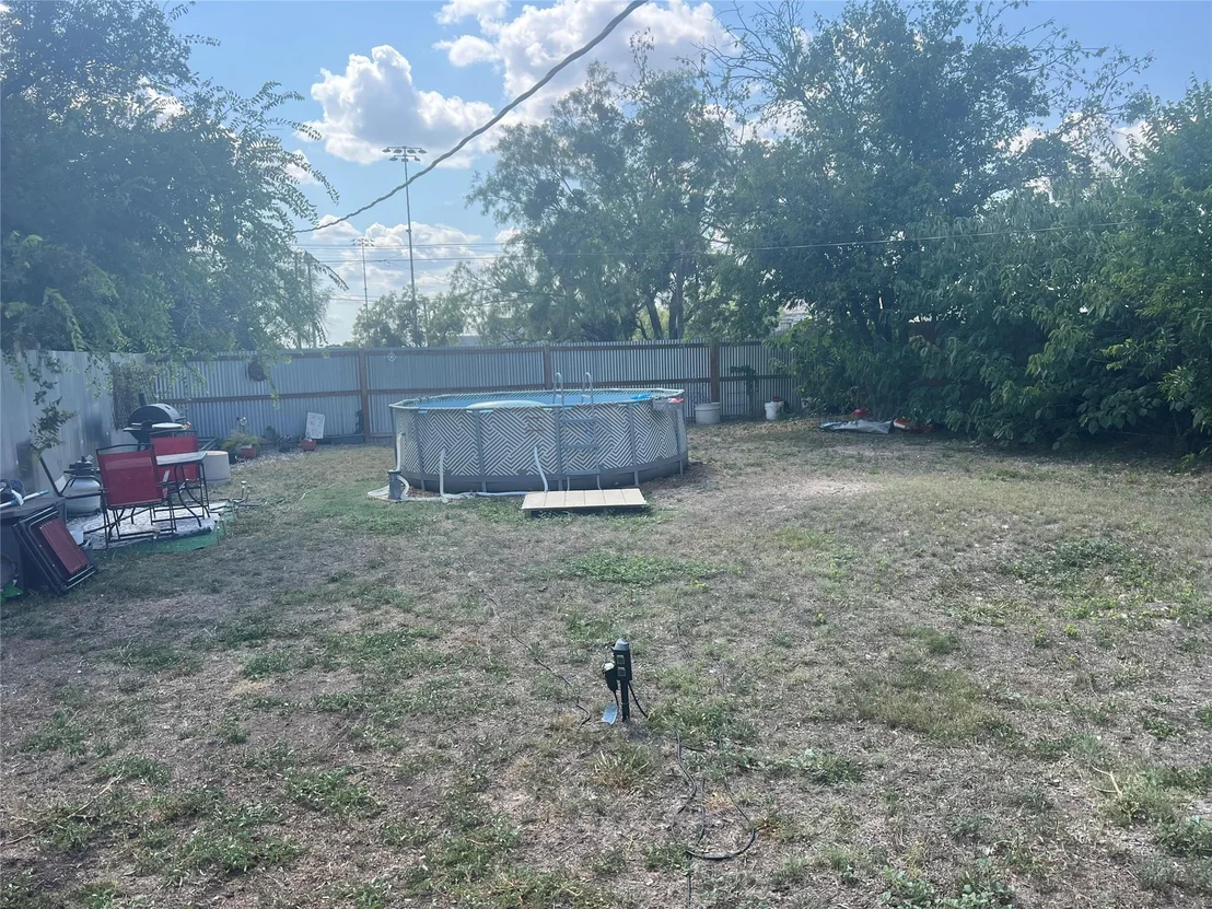Photo of 213 drinkard
