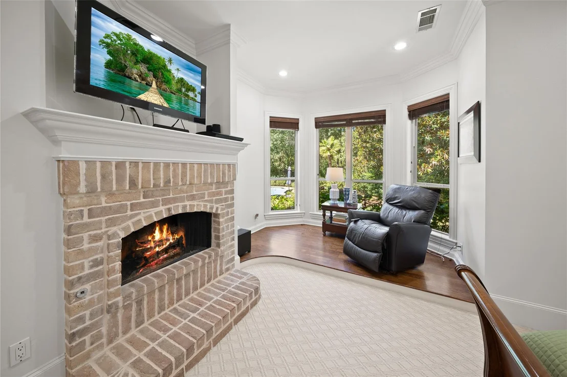 Photo of 1950 Stonehill Drive