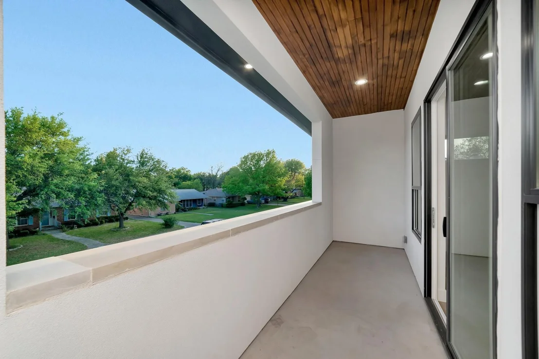 Photo of 3667 Ingleside Drive