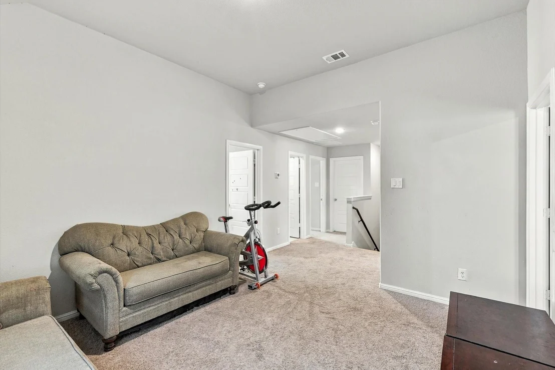 Photo of 6953 Prairieside Trail