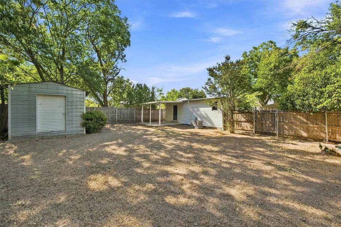 Photo of 3216 Pewitt Drive