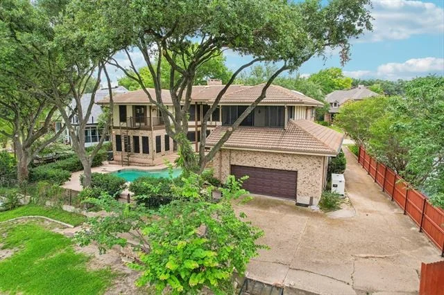 Photo of 128 Sceptre Drive