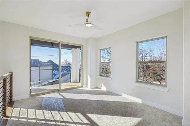 Photo of 1704 Highland Drive W