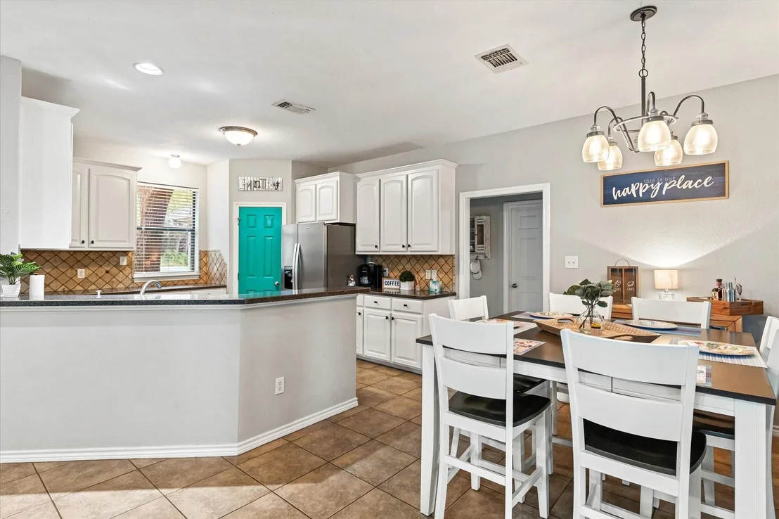 Photo of 1609 CHEYENNE Trail