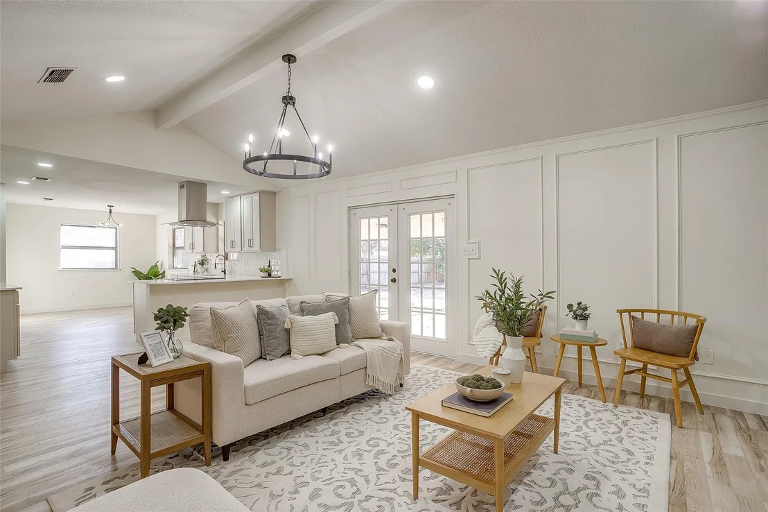 Photo of 2421 Meadow View