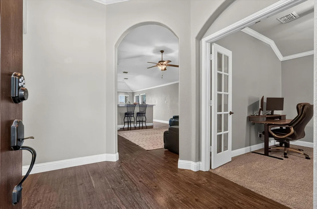 Photo of 441 E Wishbone Lane