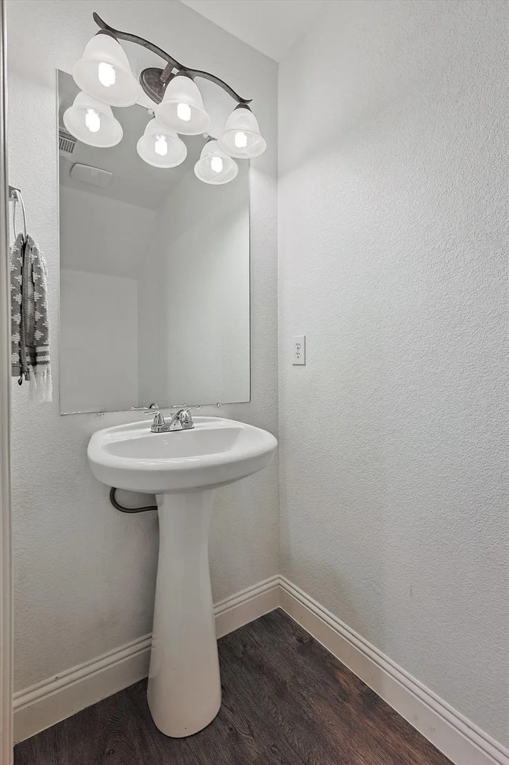 Photo of 10740 Irish Glen Trail