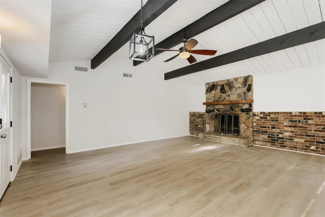 Photo of 741 Greenhaven Drive