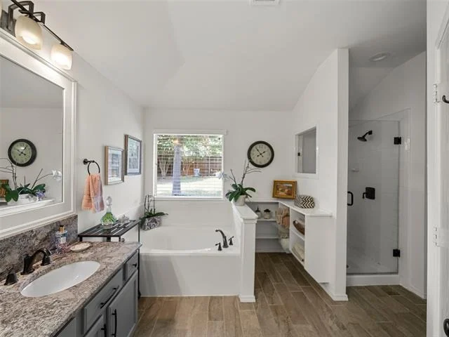 Photo of 204 Arbor Ridge Drive