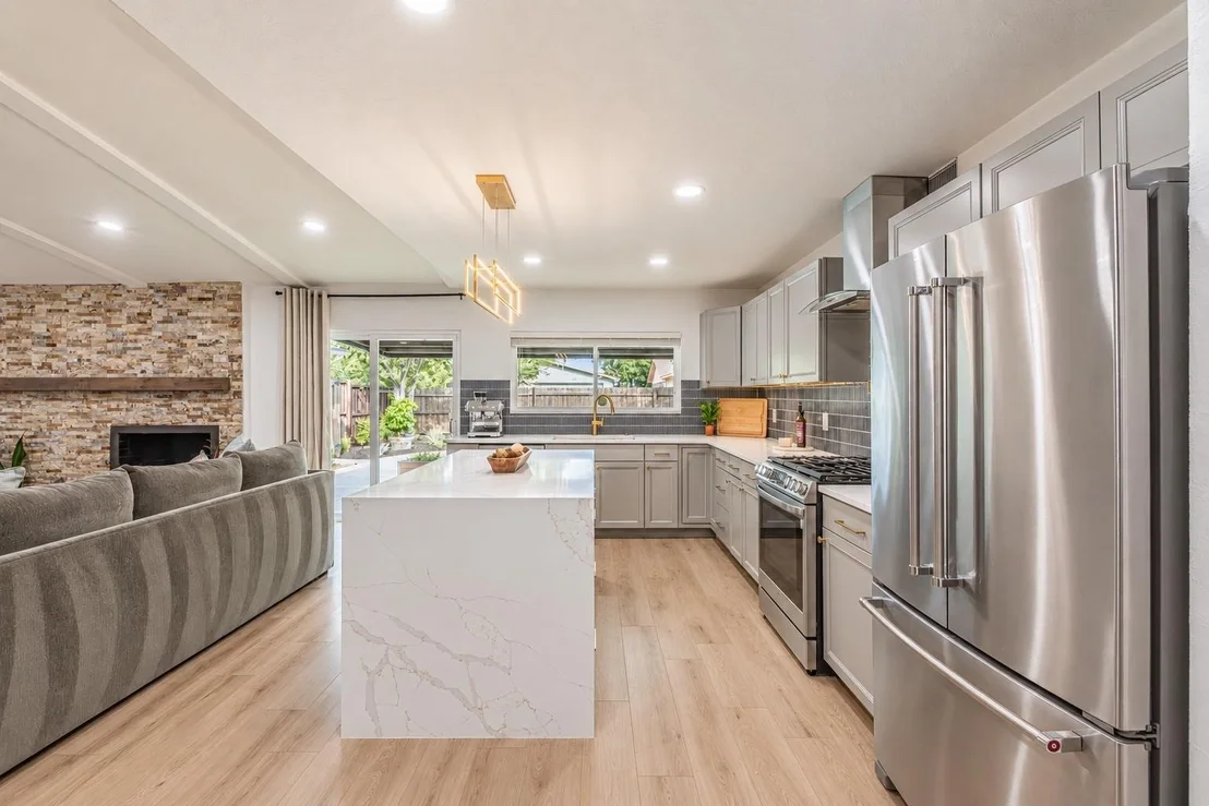 Photo of 8501 Van Pelt Drive