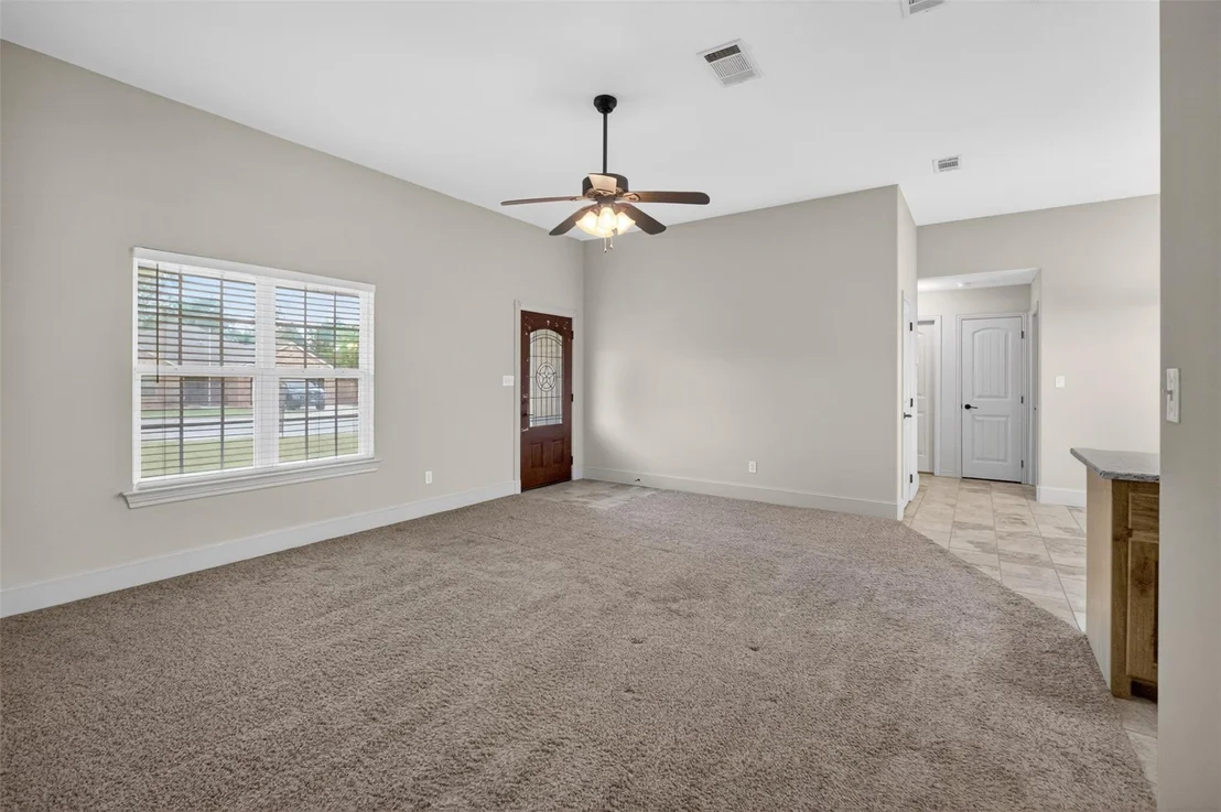 Photo of 505 E 5th Street