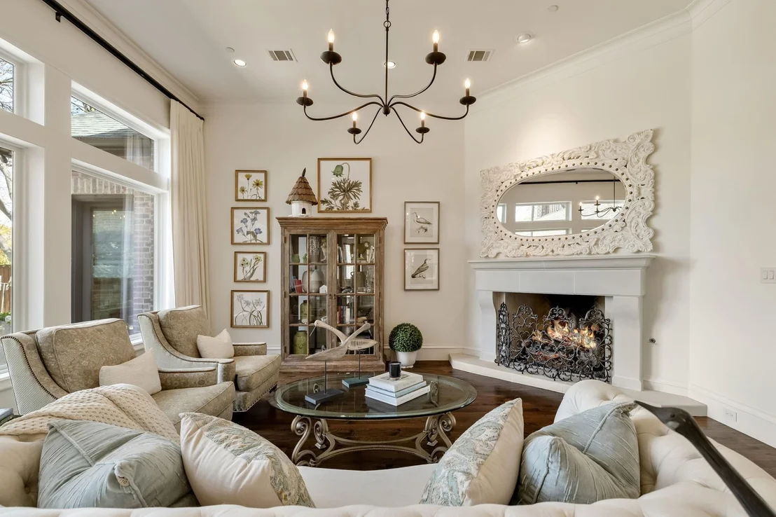 Photo of 4719 Forest Lane