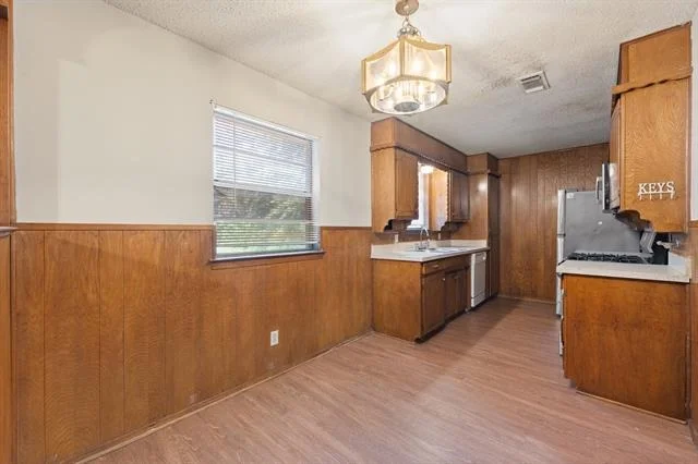 Photo of 541 Sandra Lane