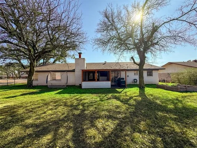 Photo of 1033 Royal Lane