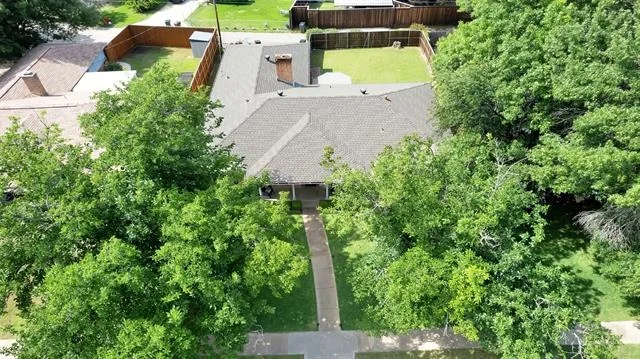 Photo of 2205 Forestcrest Drive