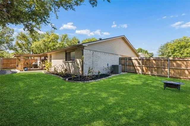 Photo of 5069 Aztec Drive
