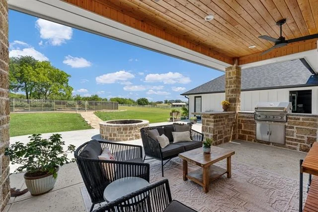 Photo of 9900 Tantarra Drive