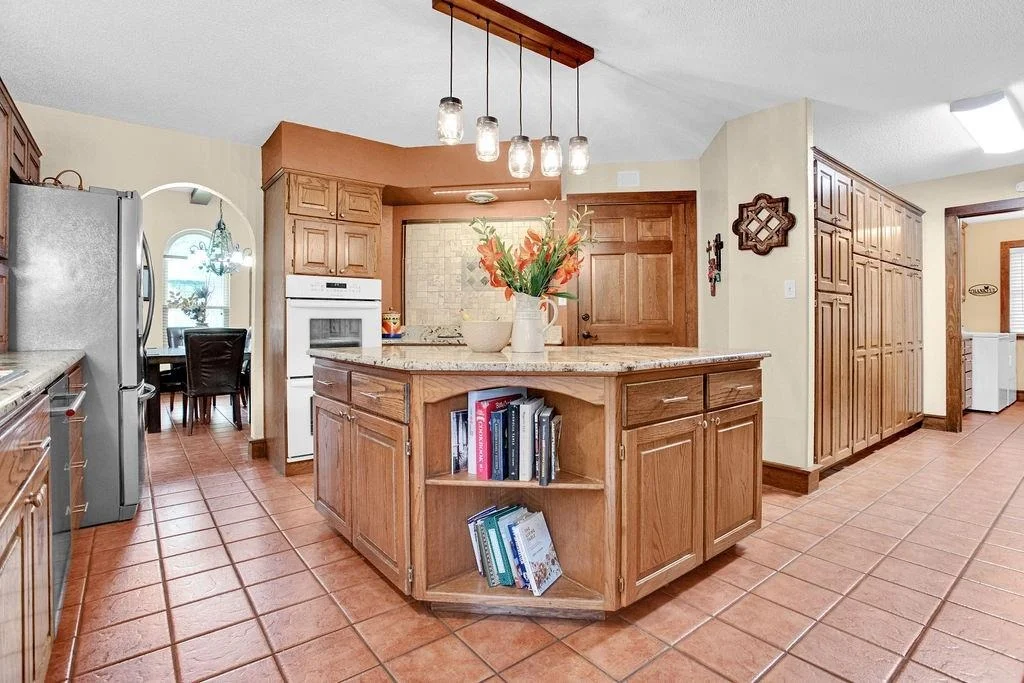 Photo of 1363 Bridle Path Lane