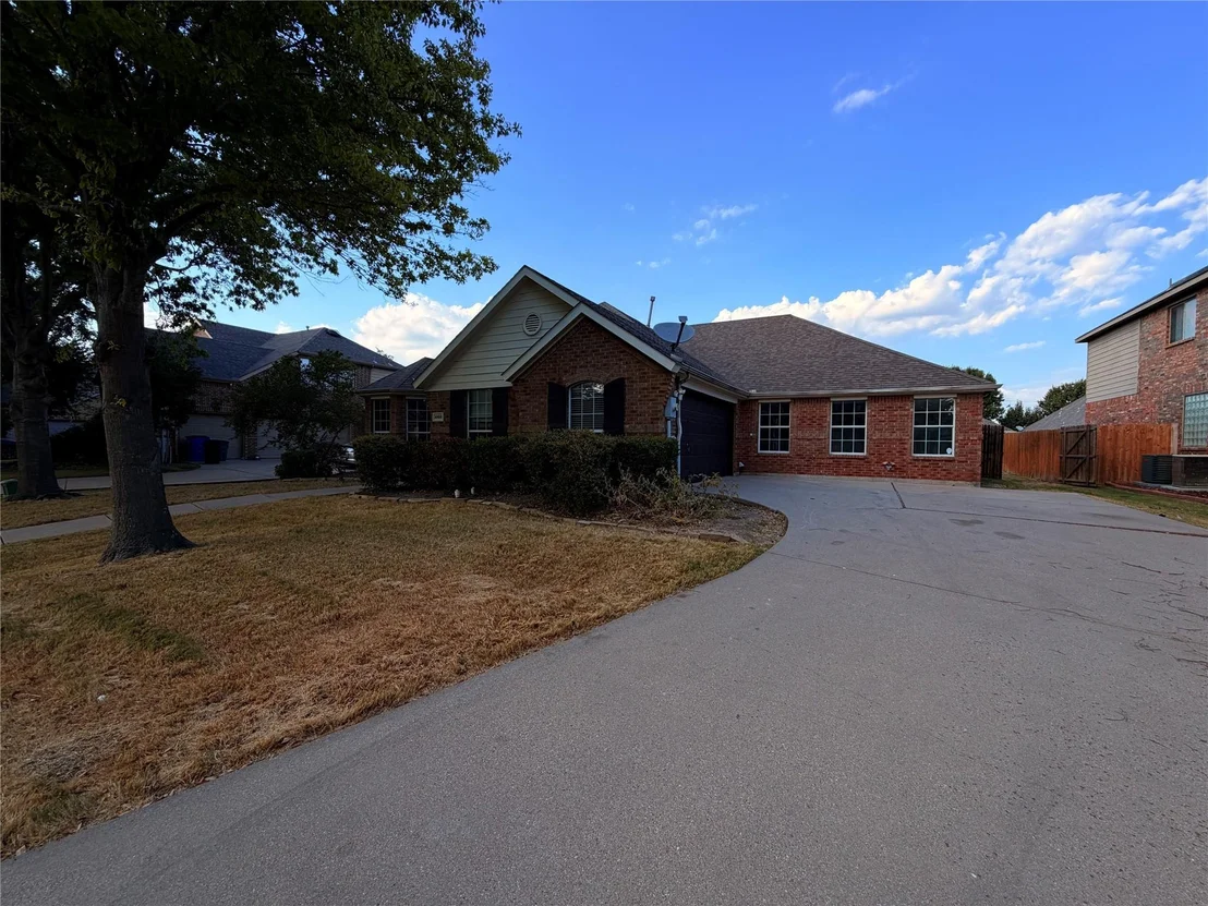 Photo of 1009 Spinnaker Drive