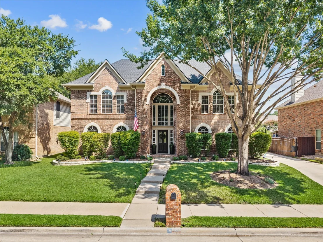 Photo of 1607 Forest Bend Lane