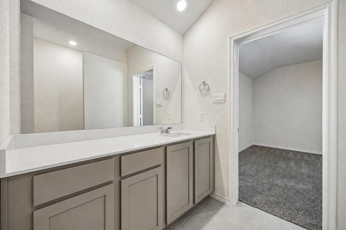 Photo of 1140 Norias Drive