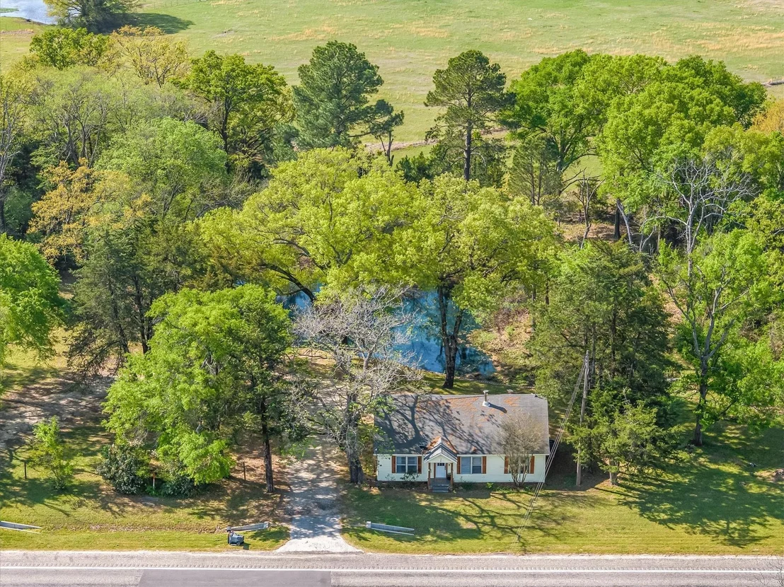 Photo of 15853 Highway 80