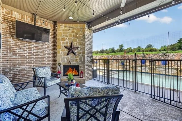 Photo of 4500 Knoll Ridge Drive