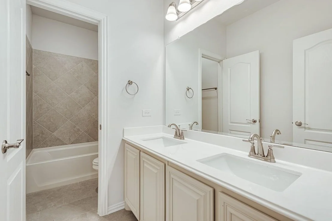 Photo of 2133 Devonblue Drive