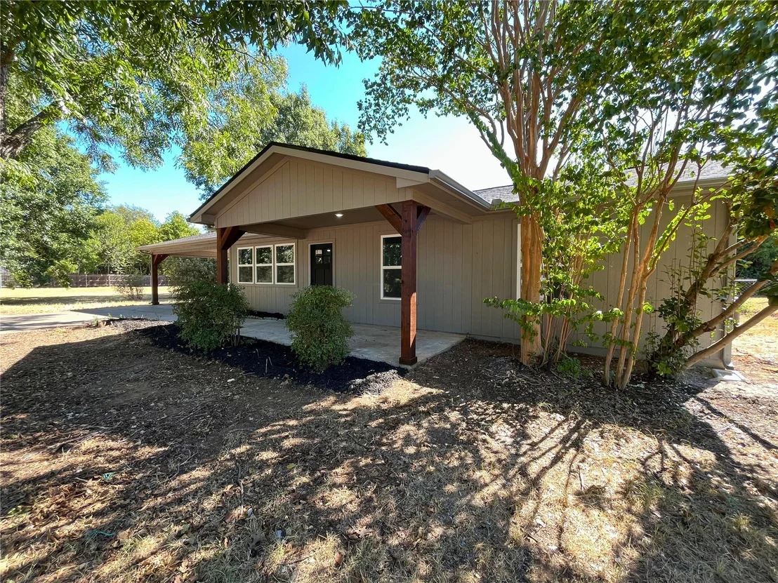 Photo of 221 Mockingbird Meadows