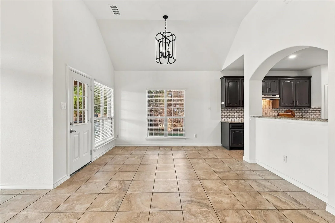 Photo of 1329 Bateman Lane