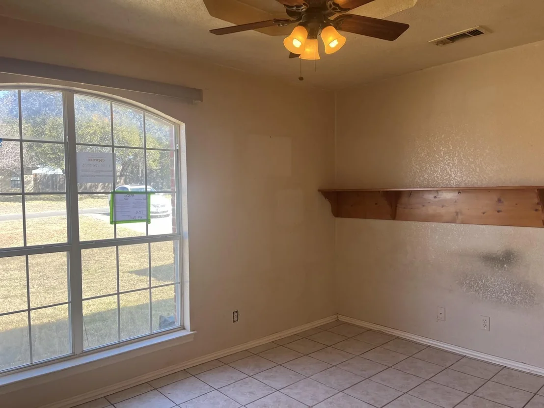 Photo of 3908 Lakecliff Drive