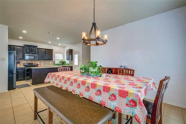 Photo of 1701 Applegate Way