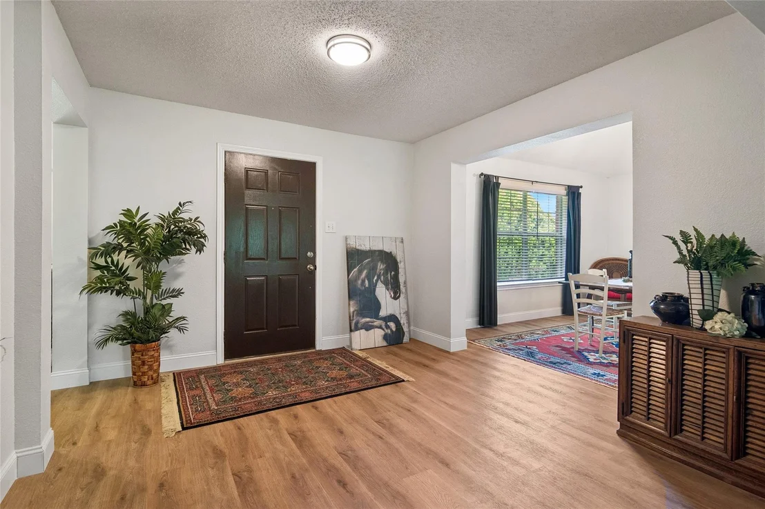 Photo of 855 Cross Timbers Drive