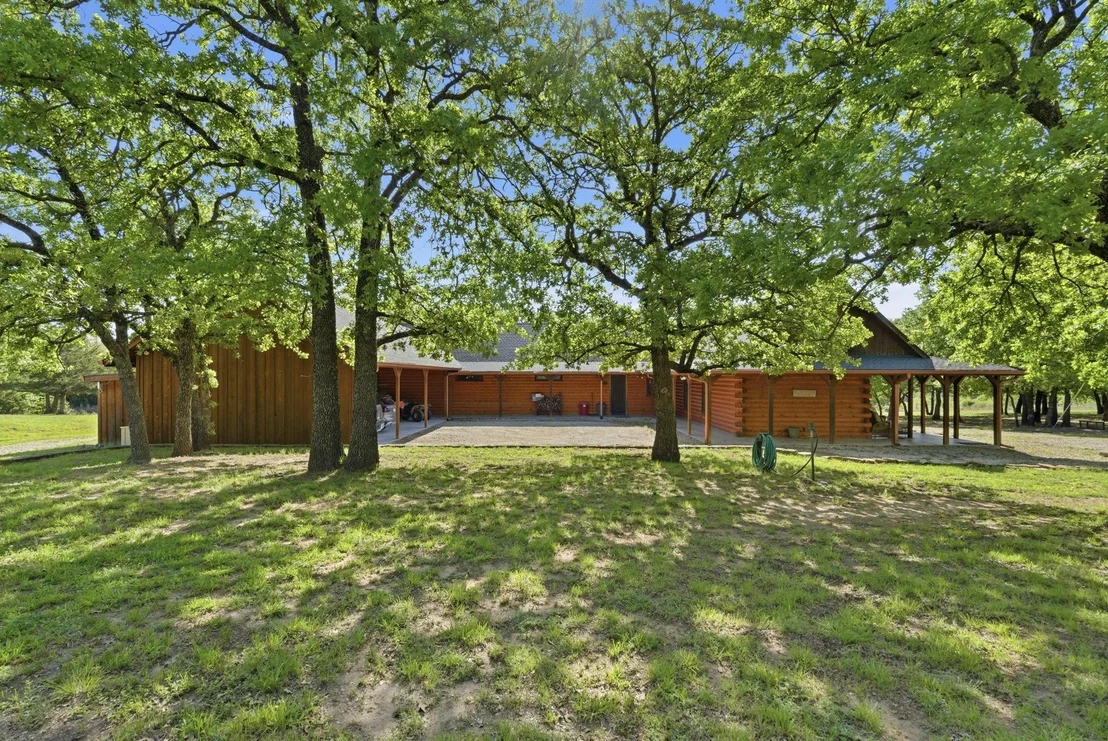 Photo of 2197 Netherly Lane