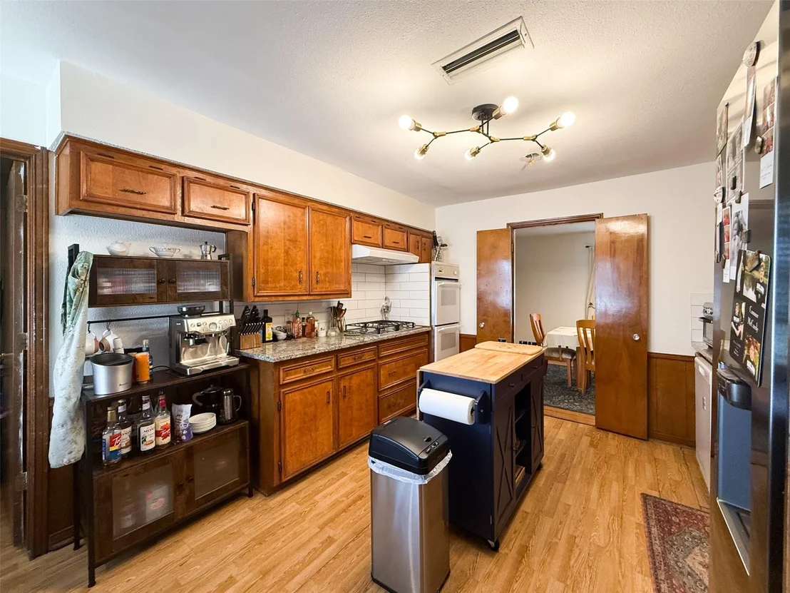 Photo of 417 W Mccart Street