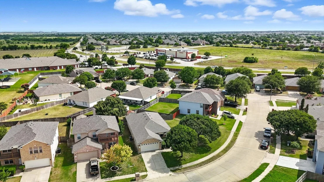 Photo of 1101 Castle Top Drive