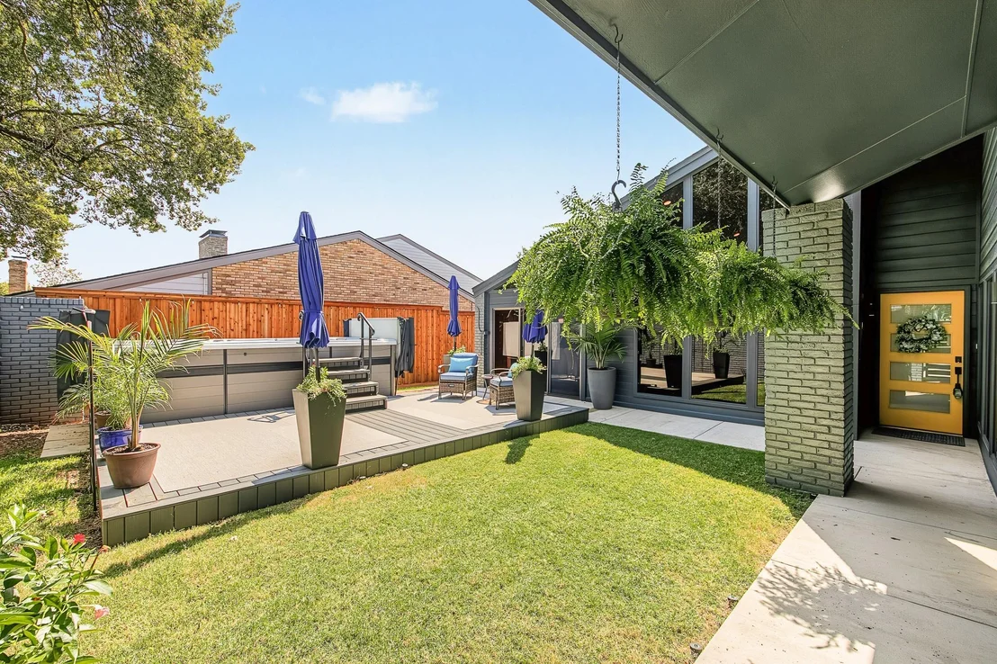 Photo of 9123 Windcrest Drive