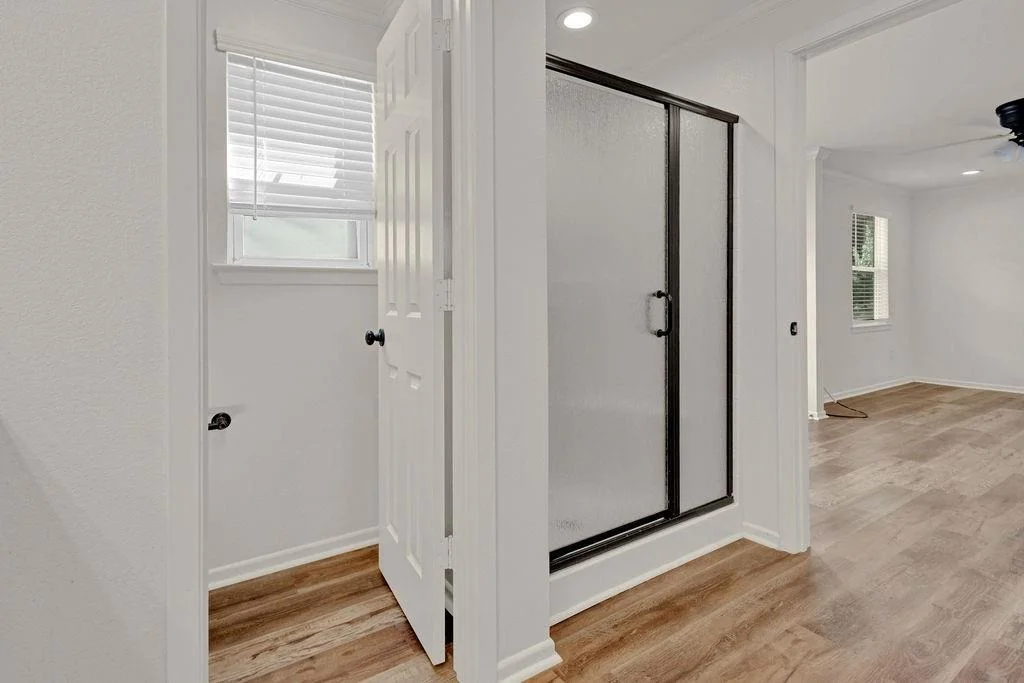 Photo of 224 Hideaway Lane E