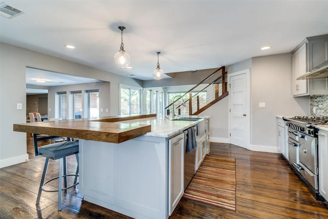 Photo of 5323 Denton Drive
