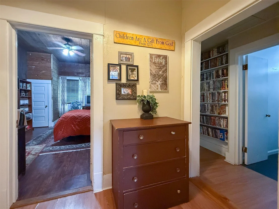 Photo of 1309 N Austin Street