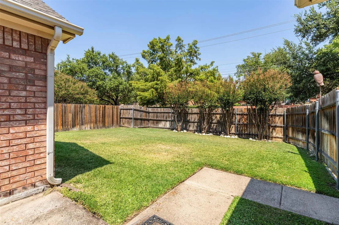 Photo of 5116 Dewdrop Lane