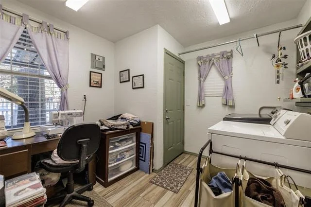 Photo of 9953 Greentree Lane