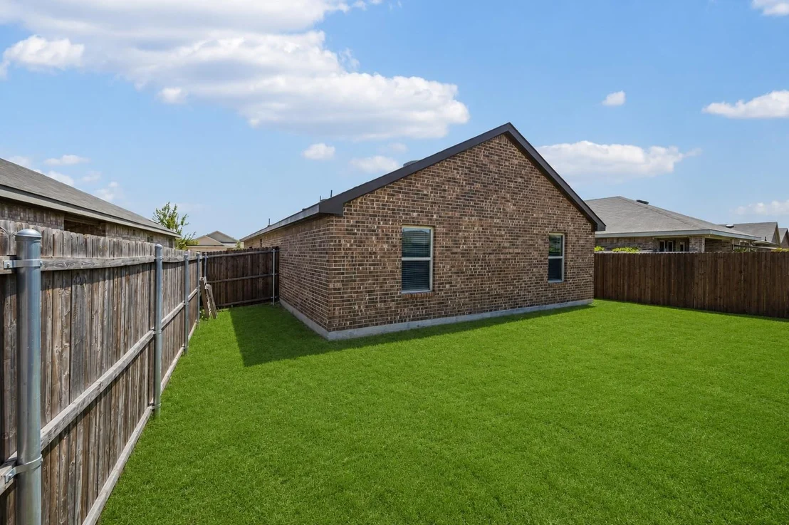Photo of 1140 Norias Drive