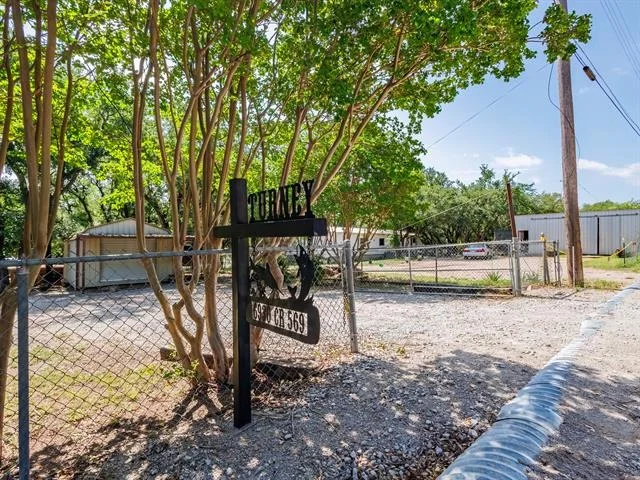 Photo of 6930 County Road 569