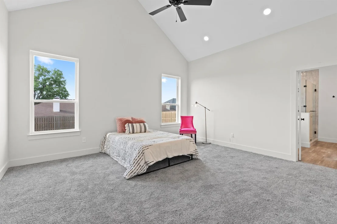 Photo of 16421 Clearview Drive